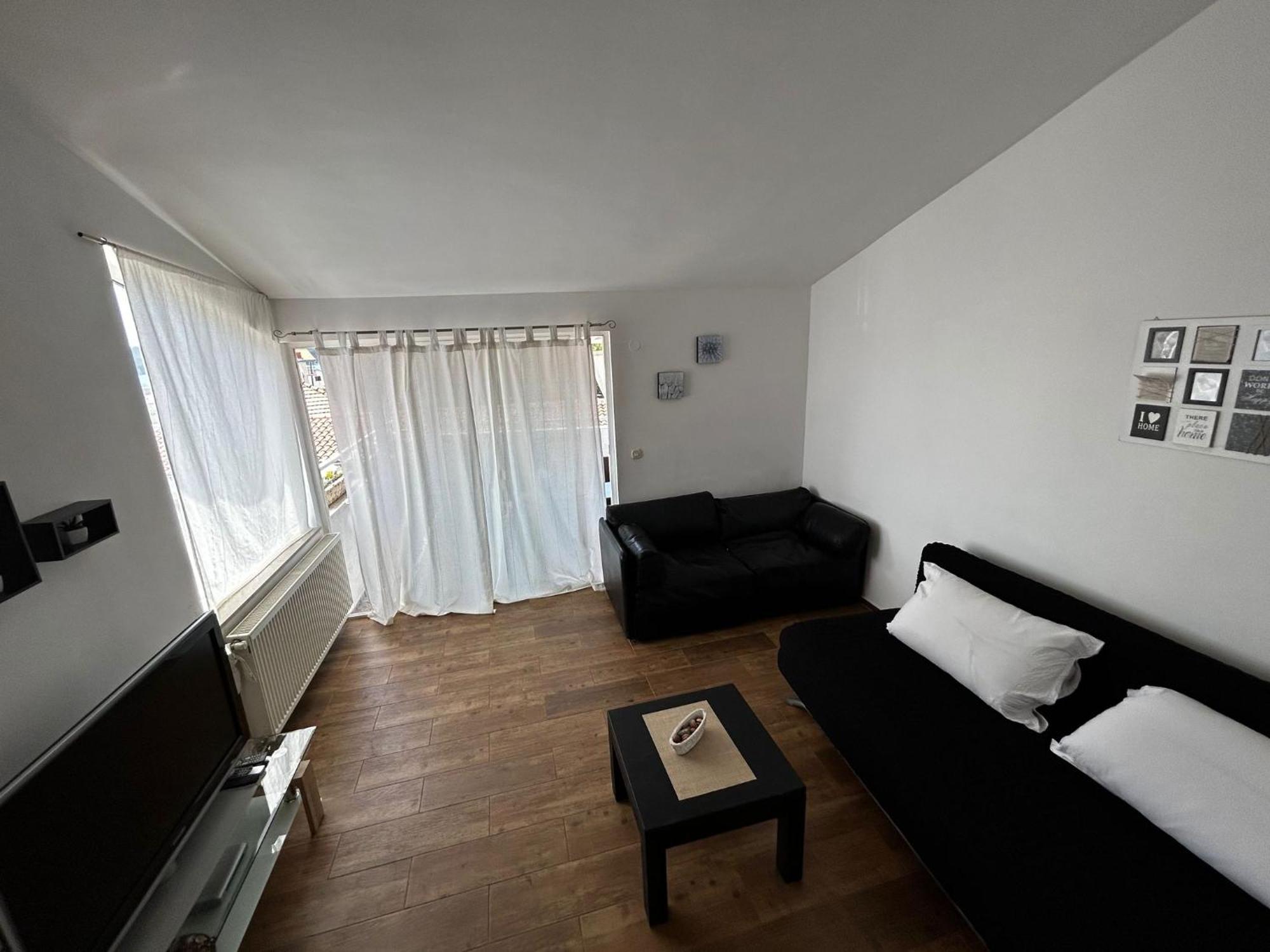 Apartments Petrovic Пировац Экстерьер фото